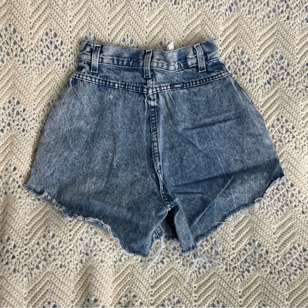 Vintage Shorts 80s High Waisted High Cut Acid Wash 24 XS 0 Booty Short Cut Offs - Picture 8 of 8